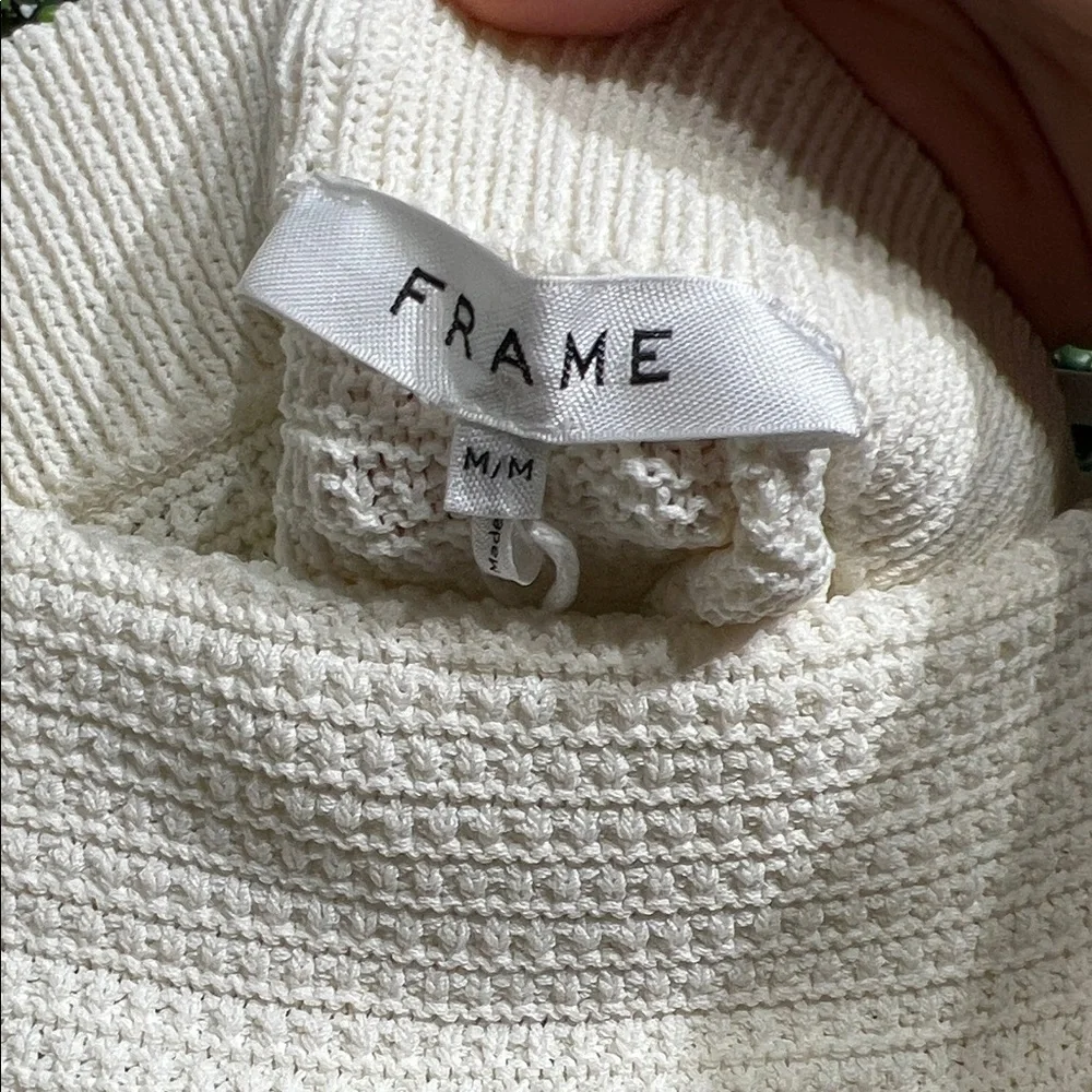 FRAME RT: $500 White Ostrich Feather Trim Crochet Mini Skirt Size Medium​
